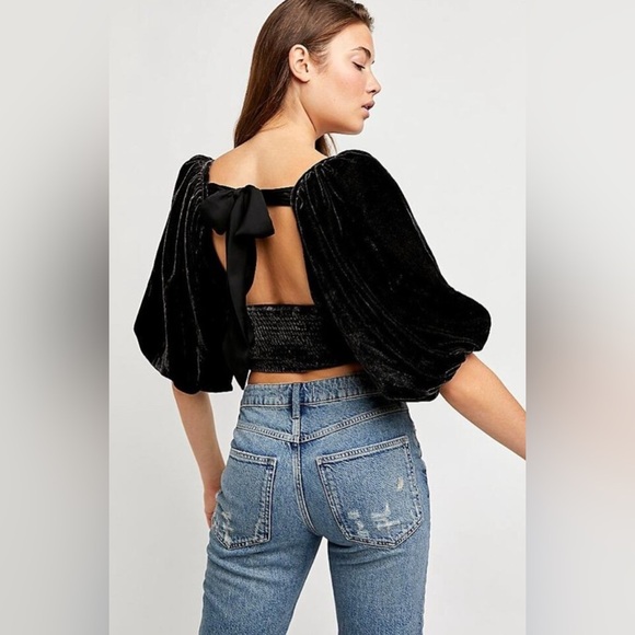 Free People Marie Velvet Puff Sleeve Open Tie Back Top Black size small - Picture 2 of 7
